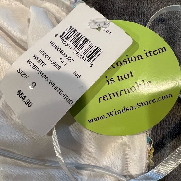 NWT / Windsor Formal Sequin Mini Dress size 9 - Picture 6 of 9